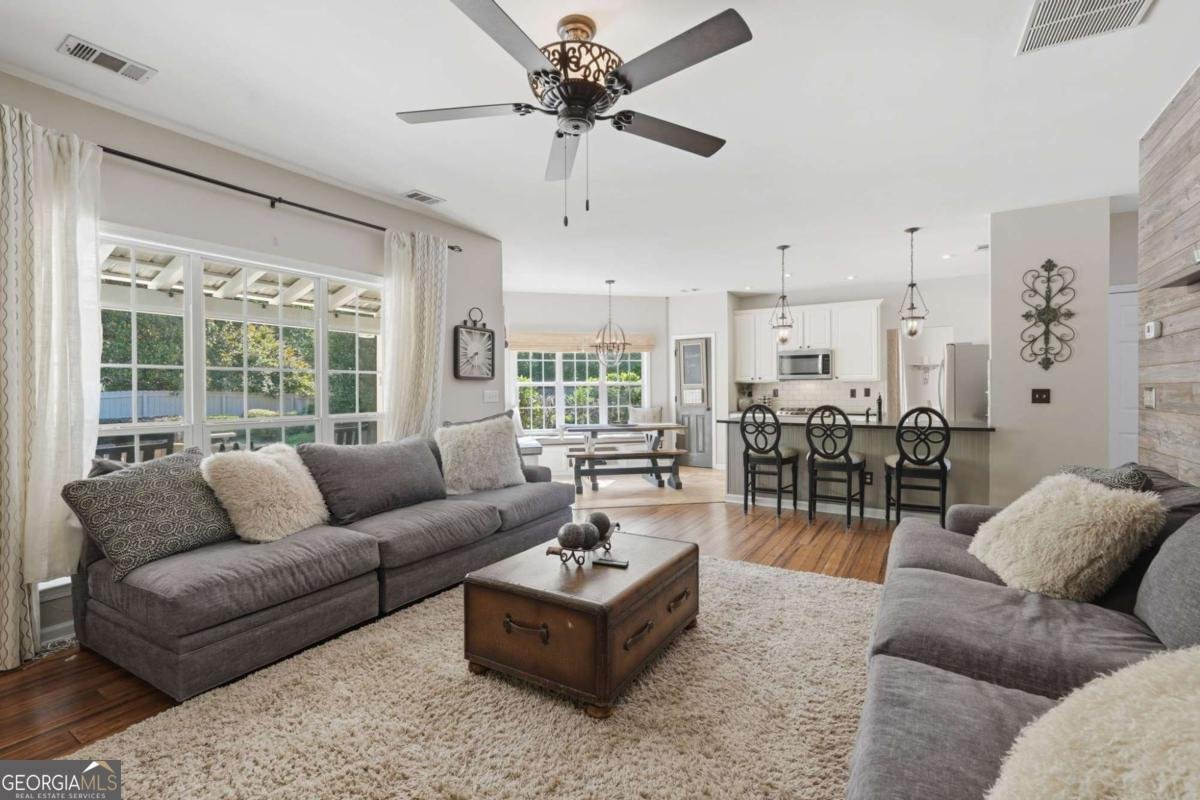 555 Kingsport Drive Alpharetta - Photo 11