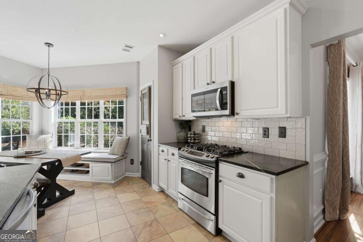 555 Kingsport Drive Alpharetta - Photo 16
