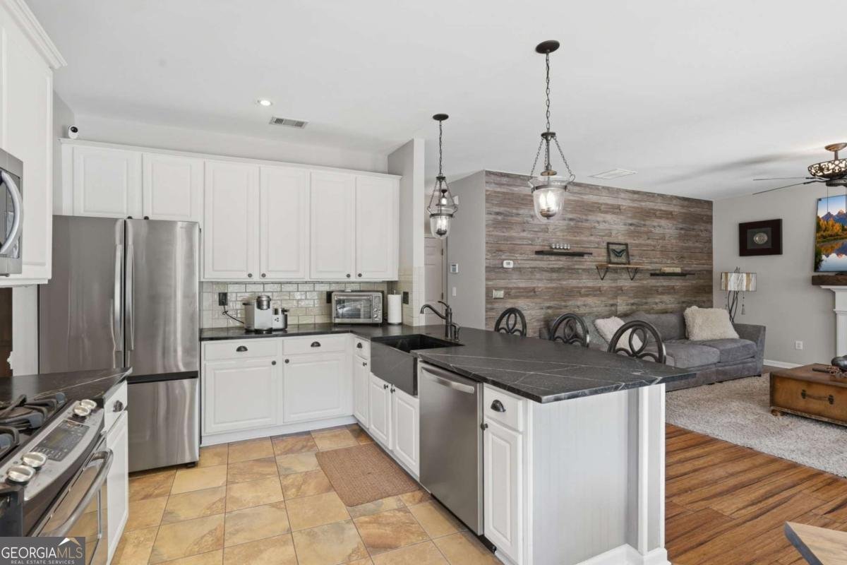 555 Kingsport Drive Alpharetta - Photo 18