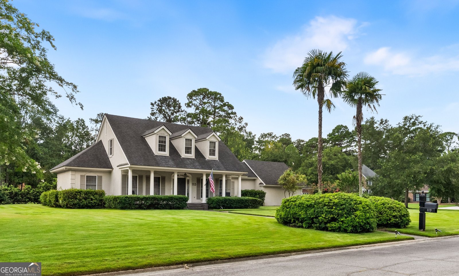 113 Pine Lakes Avenue Savannah - main photo