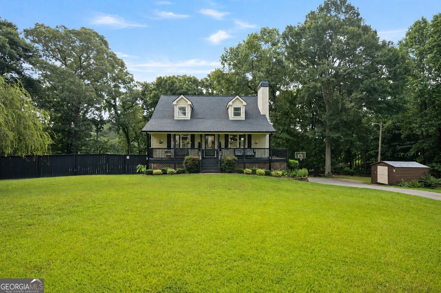 218 Johnson Drive Braselton - main photo
