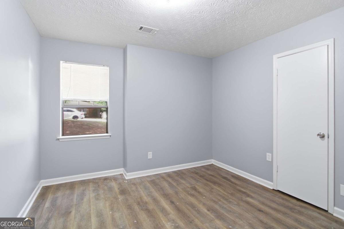 124 Julie Lane Stockbridge - Photo 12