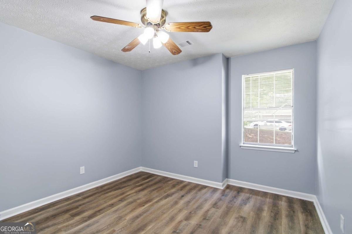 124 Julie Lane Stockbridge - Photo 14