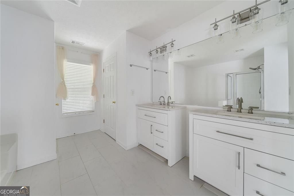 6906 Wynmeadow Drive Stone Mountain - Photo 32