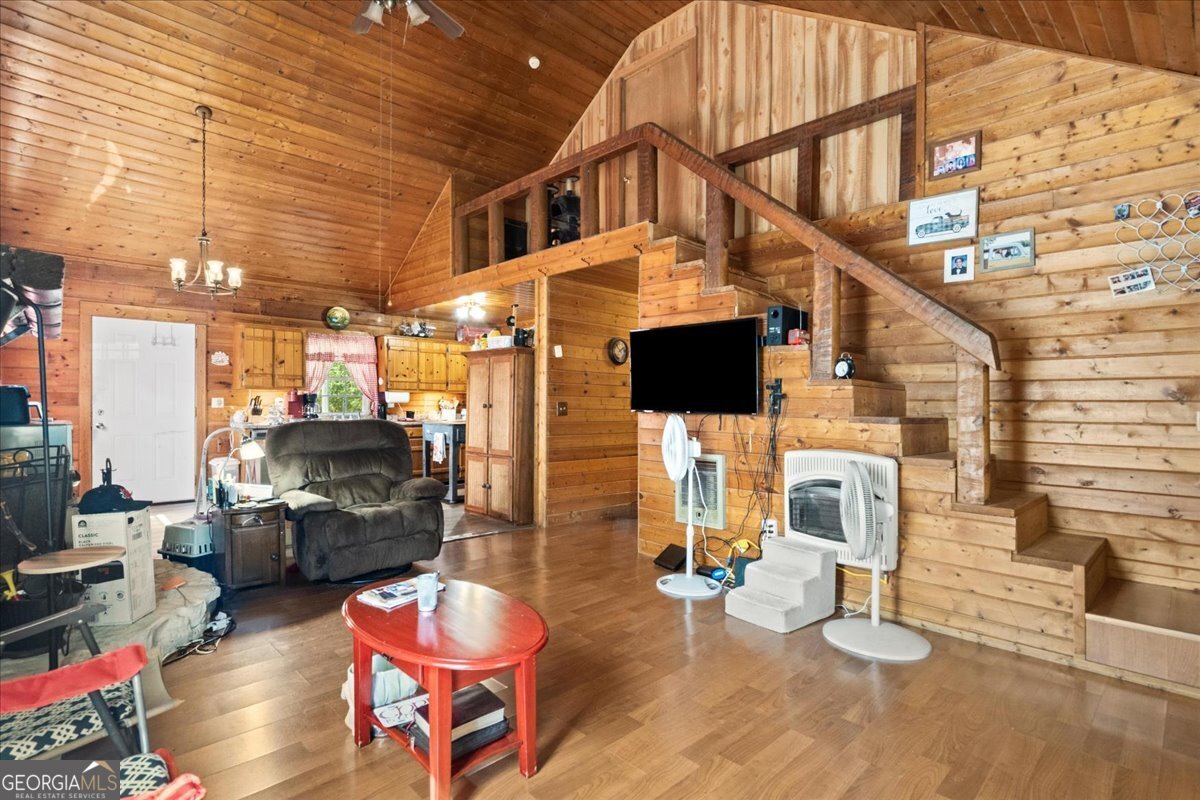 325 Classic Lane Chatsworth - Photo 8