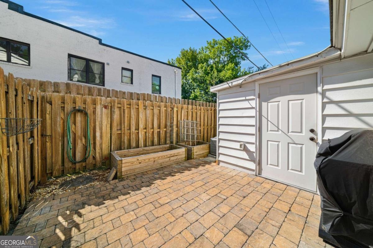 136 Peachtree Memorial Drive Atlanta - Photo 19