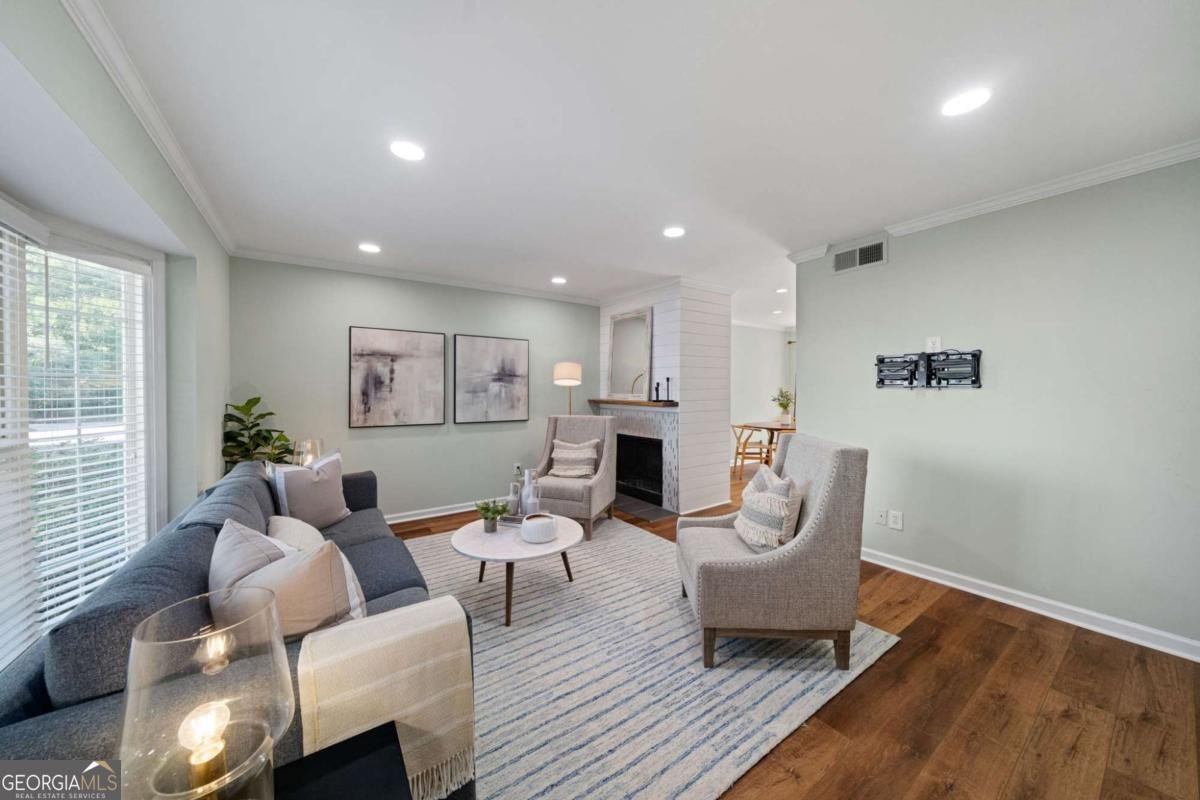 136 Peachtree Memorial Drive Atlanta - Photo 7