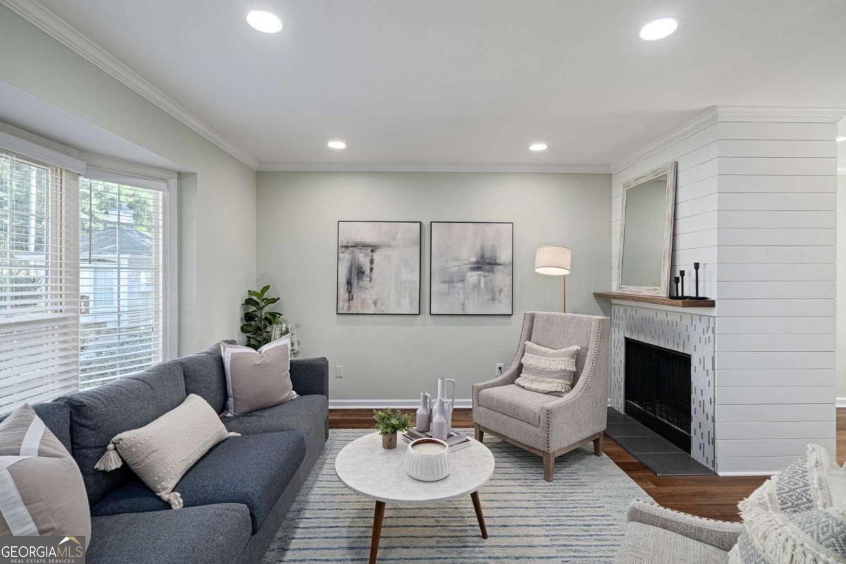 136 Peachtree Memorial Drive Atlanta - Photo 8