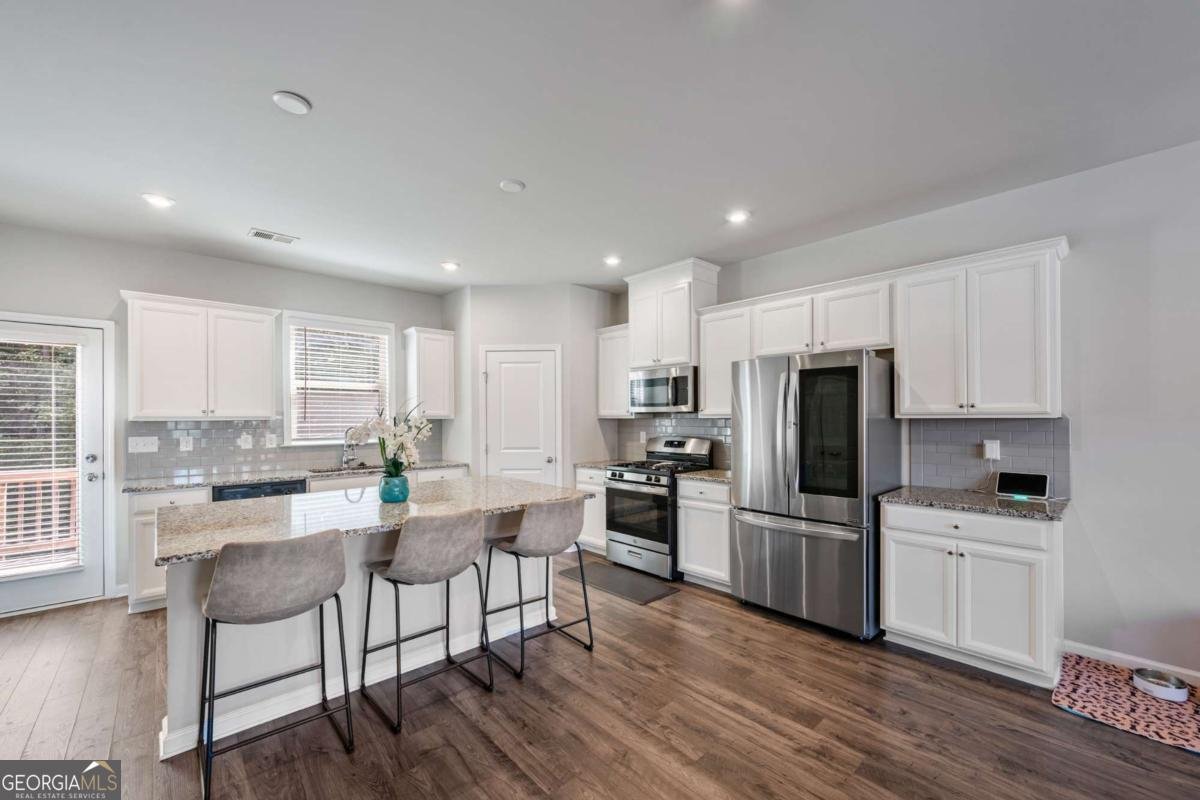 211 Mahone Drive Lilburn - Photo 11
