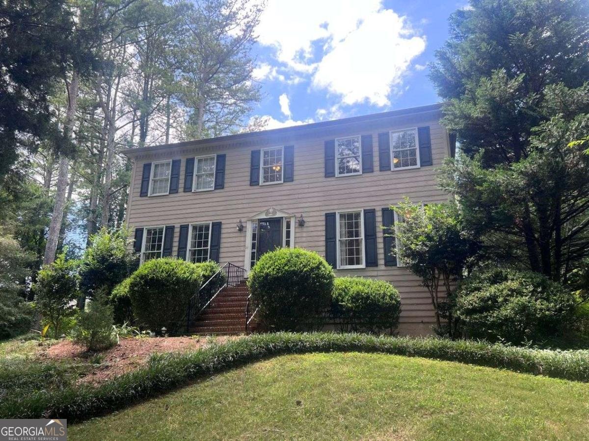 3125 Dogwood Valley Court Marietta - main photo