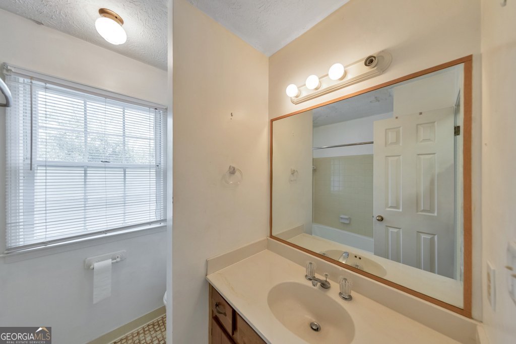 3125 Dogwood Valley Court Marietta - Photo 18