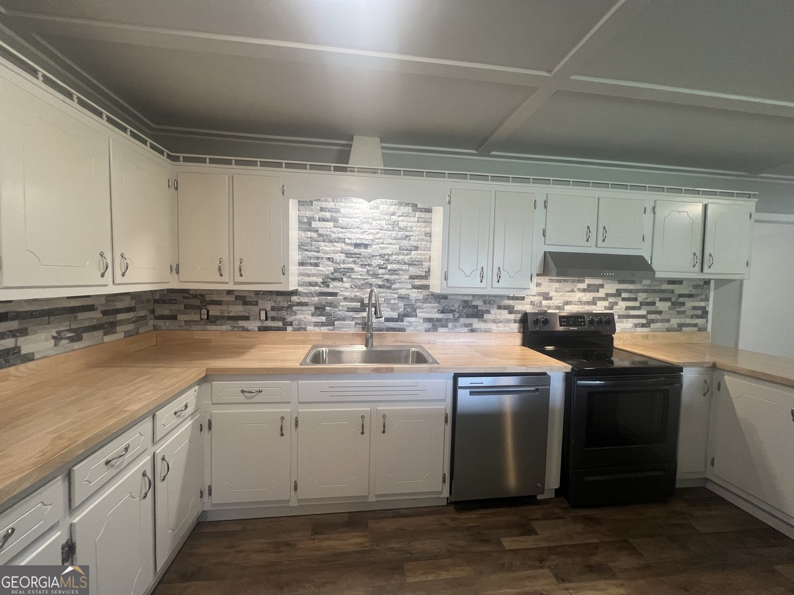 86 Rosewood Drive Trenton - Photo 6