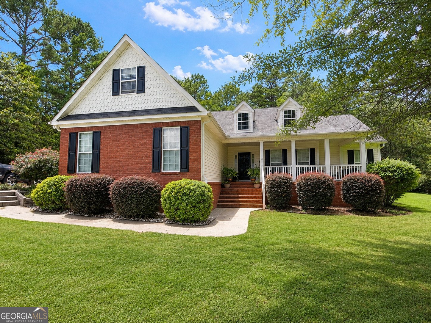 798 Whitfield Walk Zebulon - main photo
