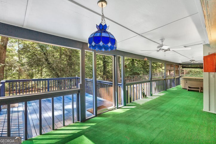 123 Forest Drive Townville - Photo 36