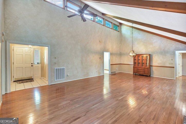 123 Forest Drive Townville - Photo 7