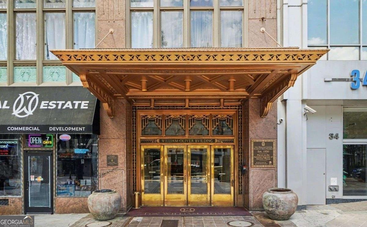 32 Peachtree Street Atlanta - main photo
