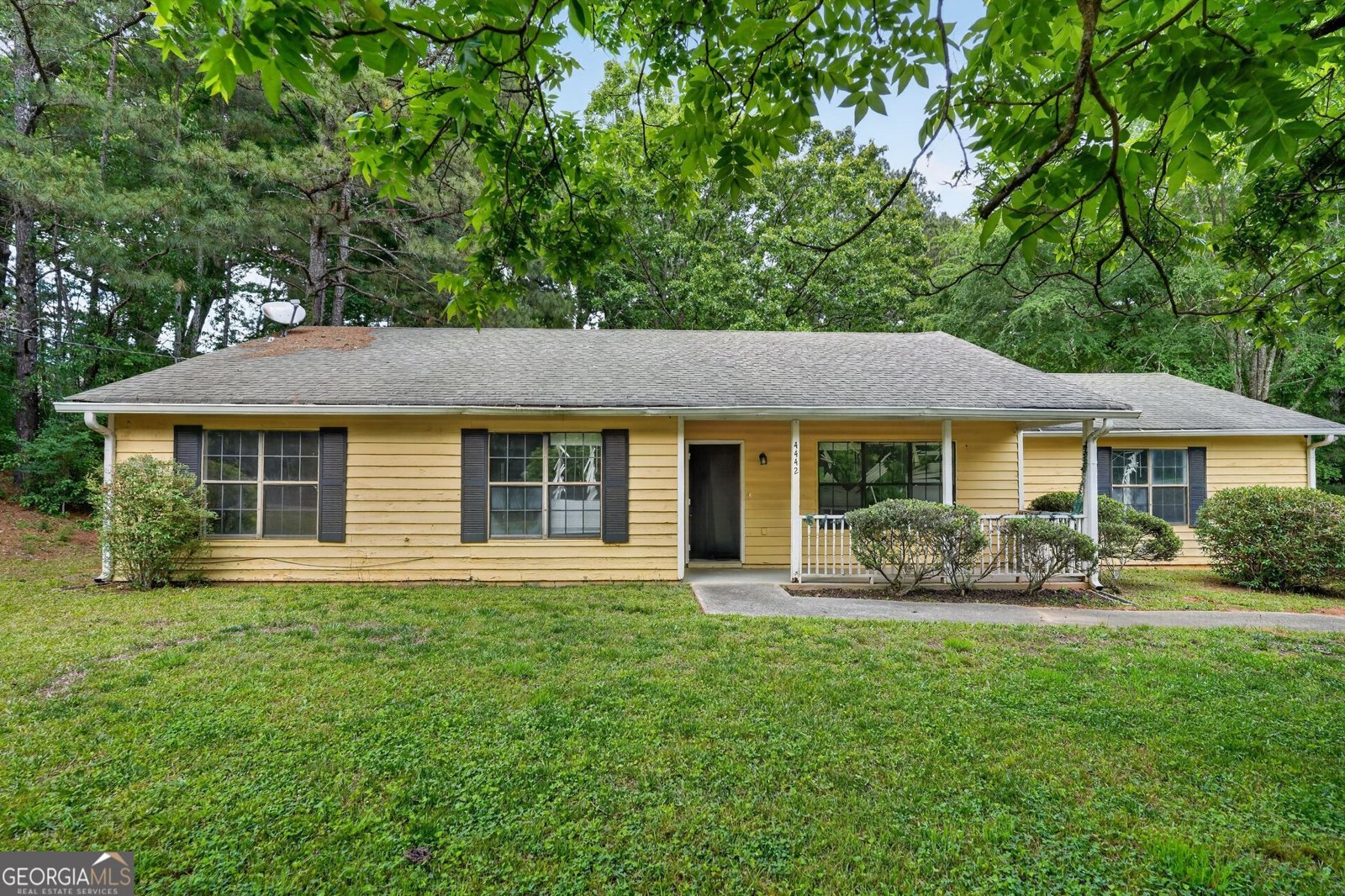 4442 Lombard Road Ellenwood - main photo