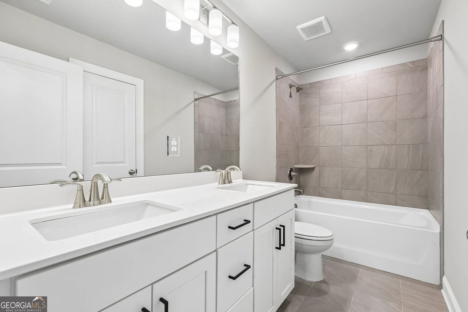 1037 Knoxboro Lane Woodstock - Photo 32