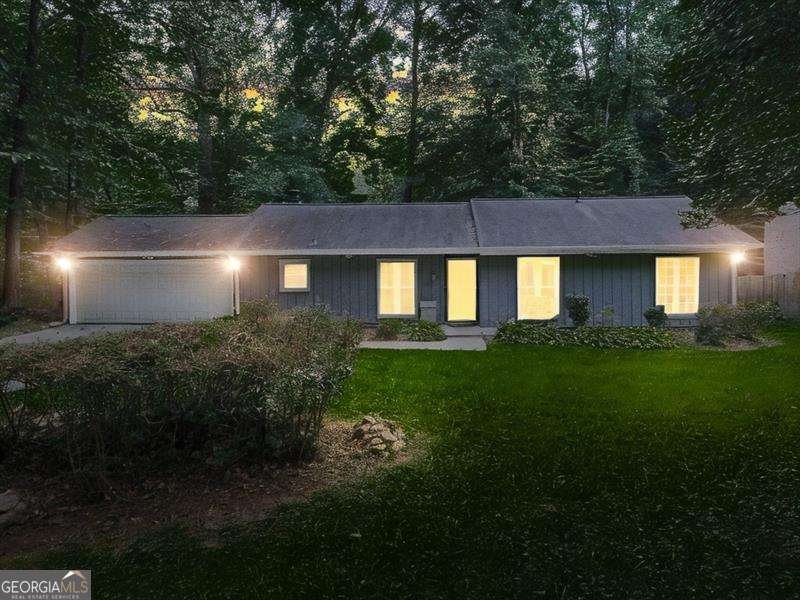 4679 Hardwood Road Stone Mountain - Photo 46