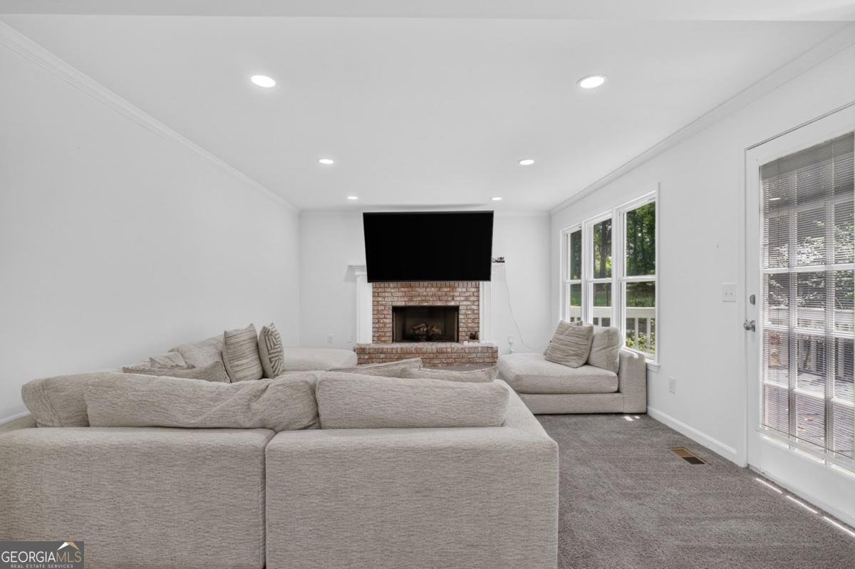 535 Woodrow Drive Lawrenceville - Photo 21