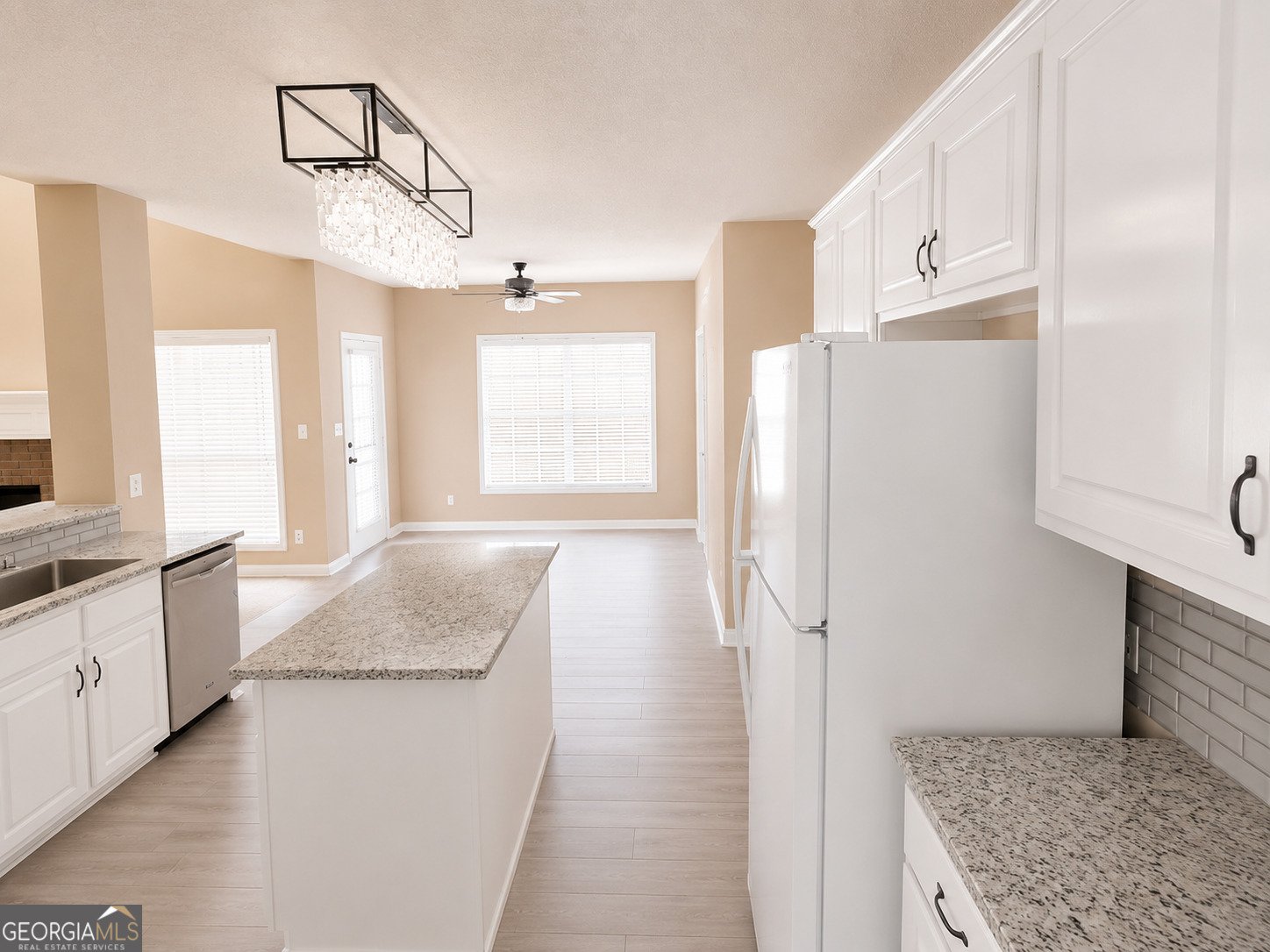 825 Stoneglen Court McDonough - Photo 10