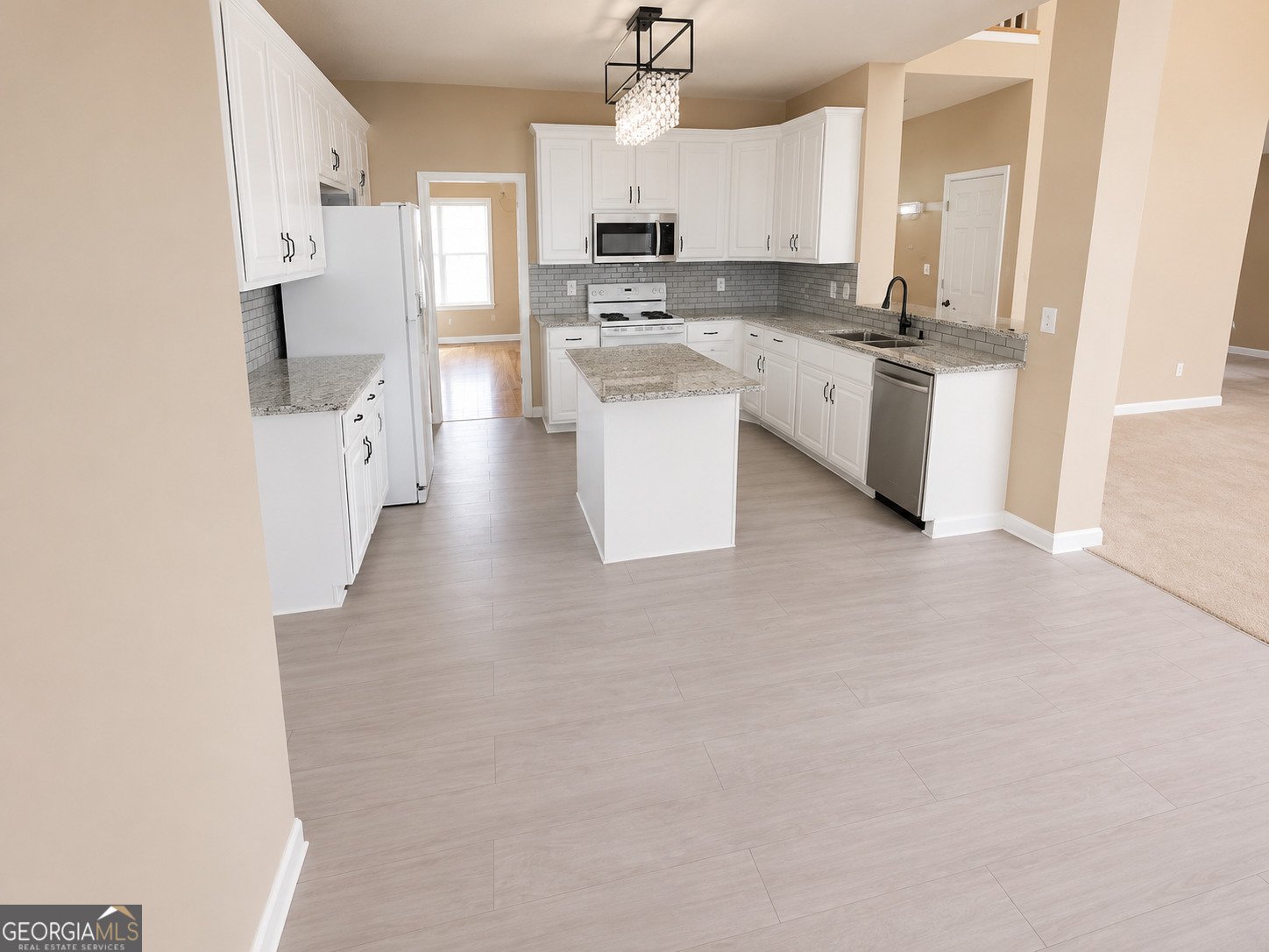 825 Stoneglen Court McDonough - Photo 9