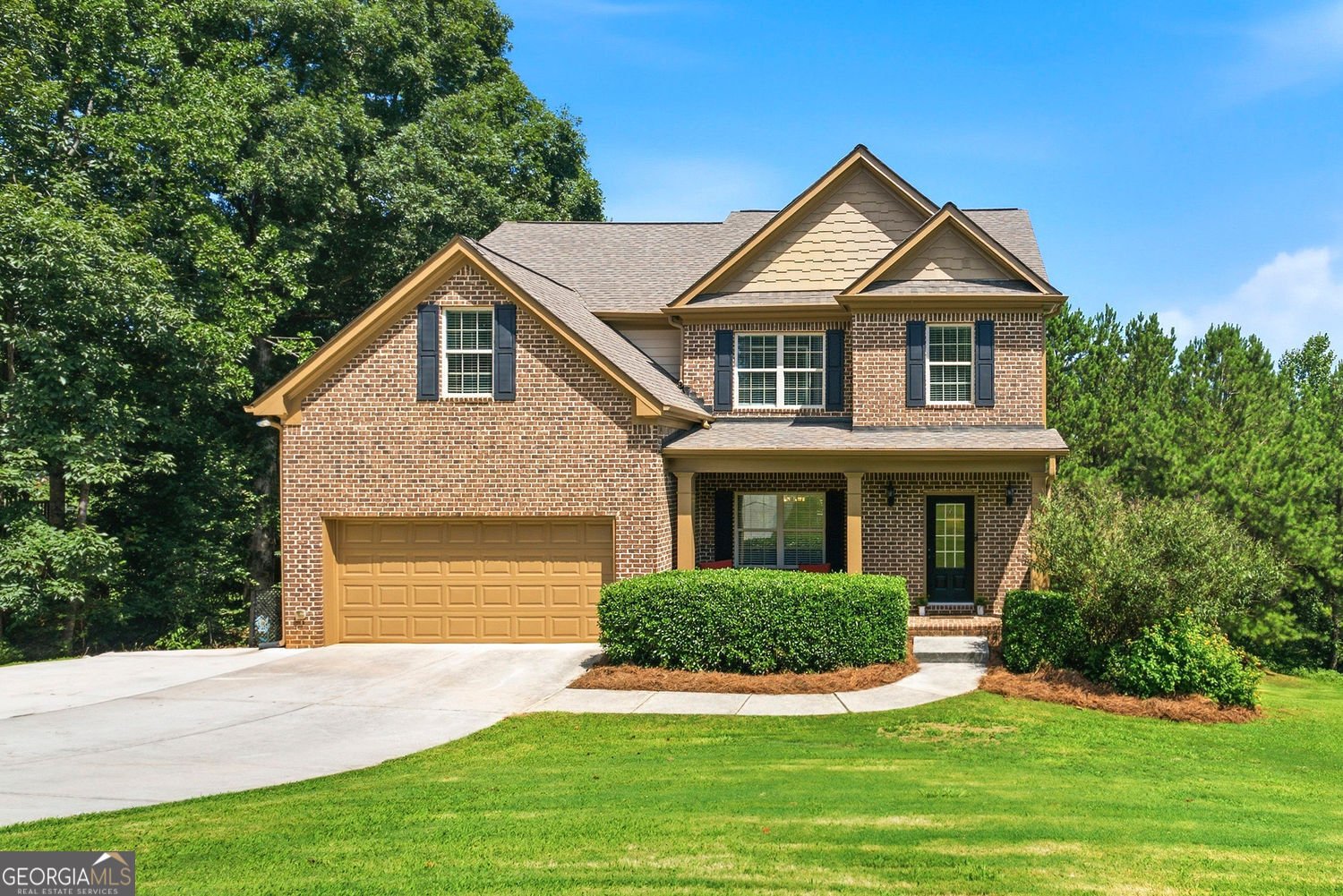 905 Maple Creek Court Loganville - main photo