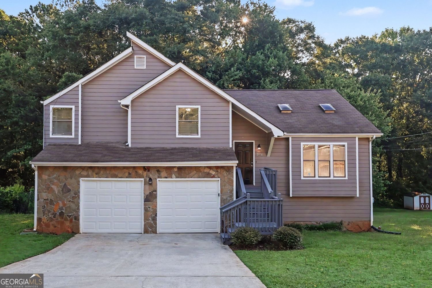 2978 Harlow Lane Decatur - main photo