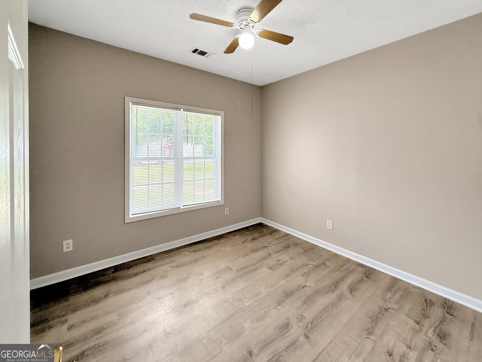 122 Kayla Court Griffin - Photo 13
