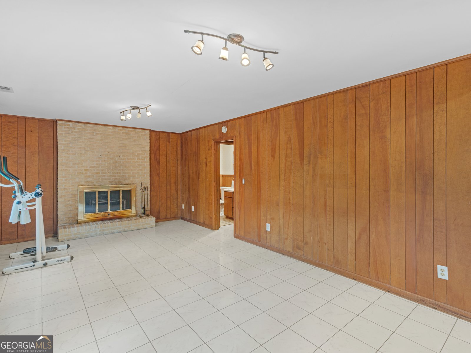 4493 Cherie Glen Trail Stone Mountain - Photo 13