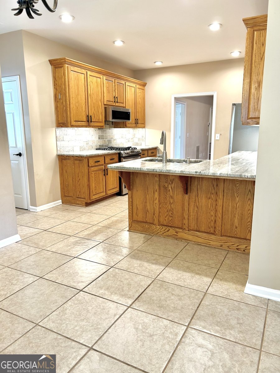 5899 Alpine Court Hoschton - Photo 8