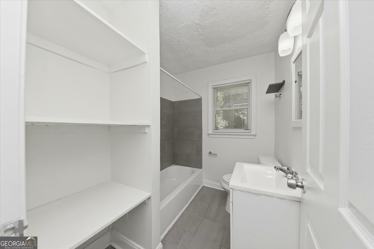 2153 Burroughs Avenue Atlanta - Photo 17