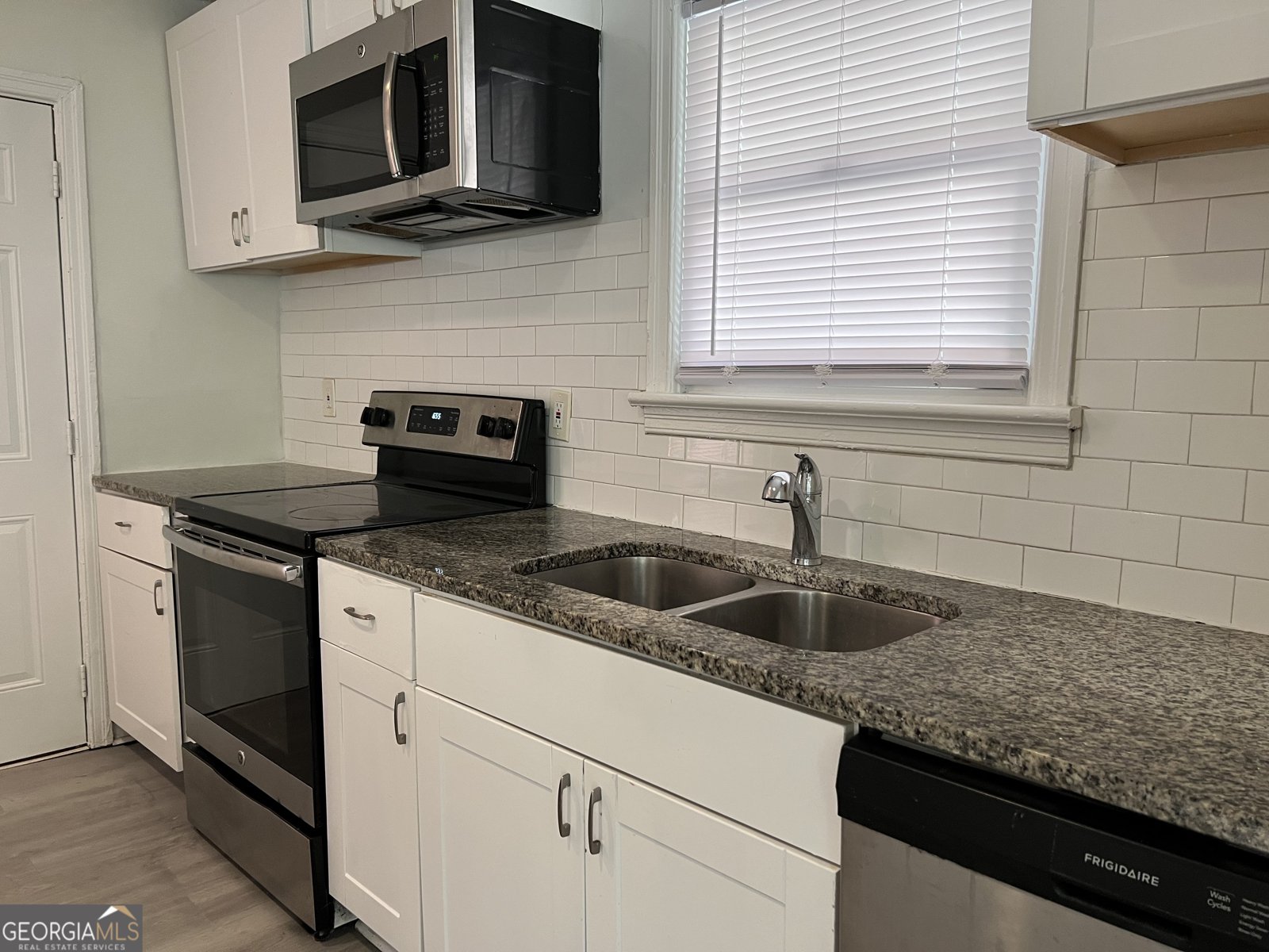 2153 Burroughs Avenue Atlanta - Photo 2