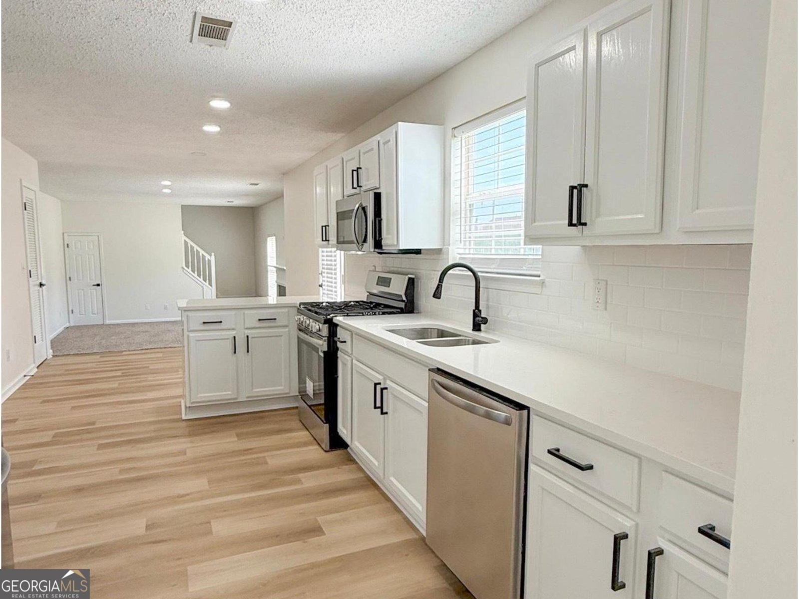 9510 Creekside Road Jonesboro - Photo 8