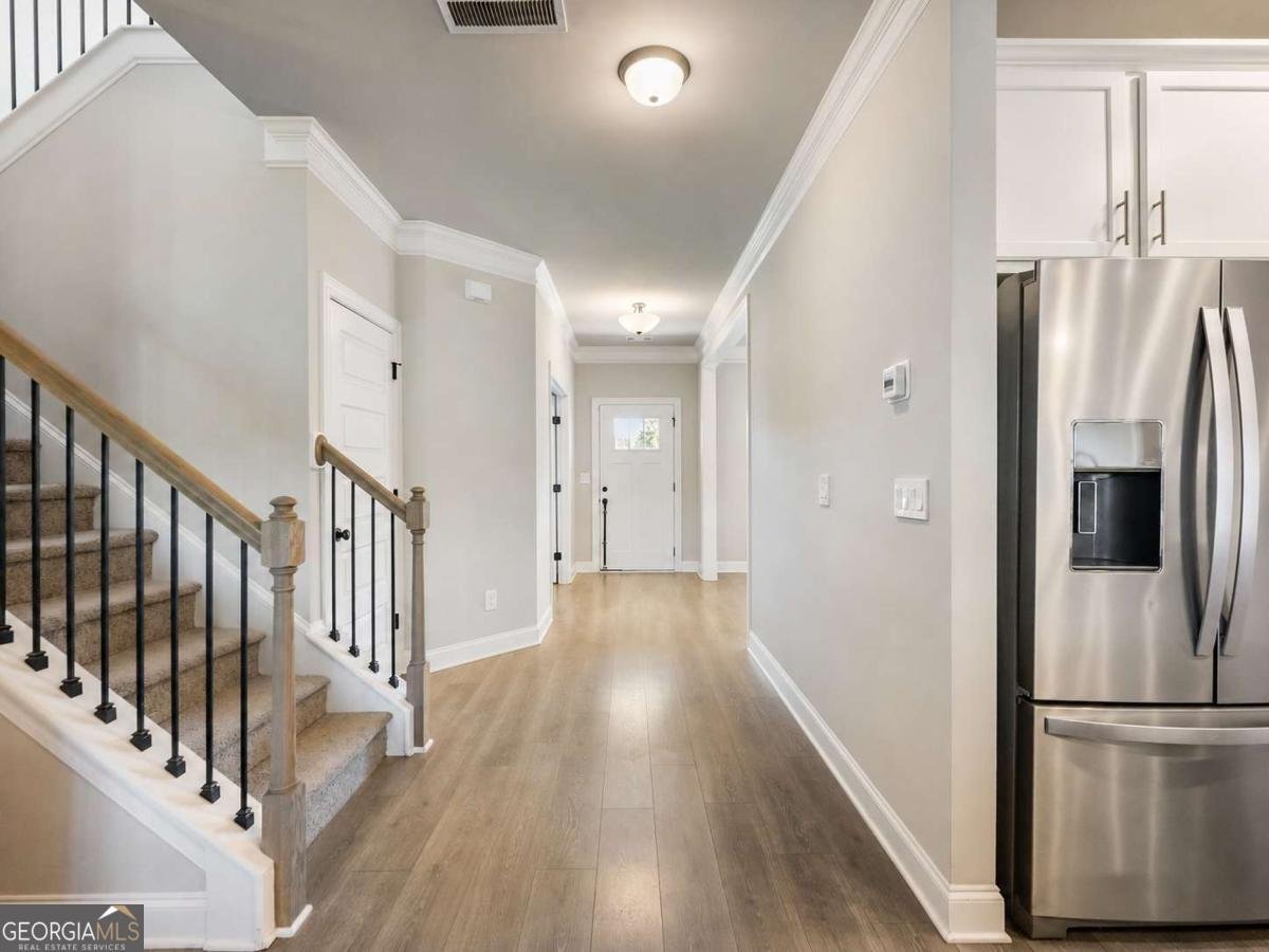 543 Calgary Downs Drive Winder - Photo 16