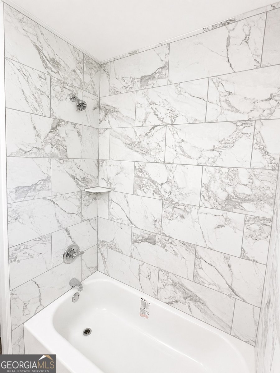 2328 Bonner Road East Point - Photo 30