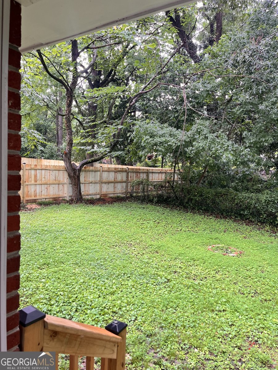 2328 Bonner Road East Point - Photo 5