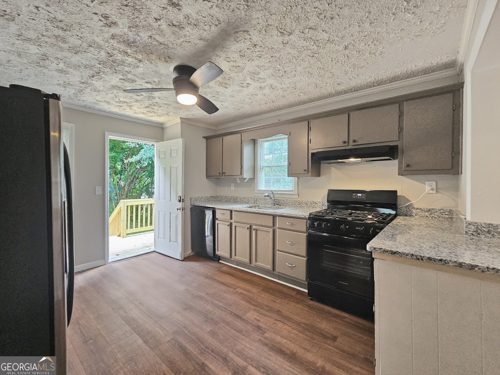 202 White Street Hogansville - Photo 10