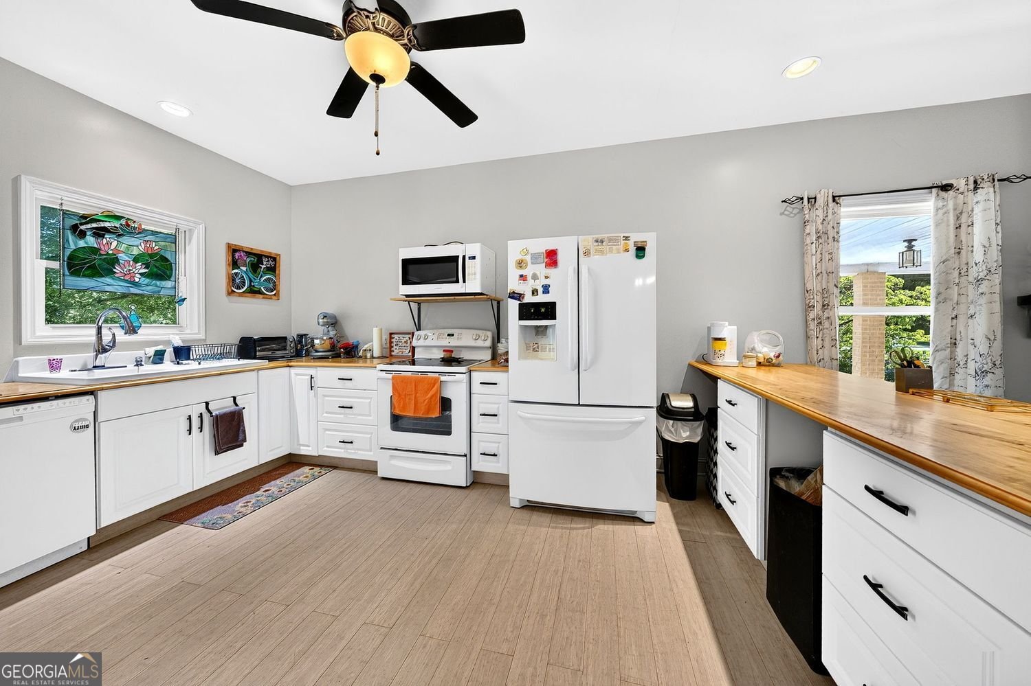 305 Jefferson Street Statham - Photo 9