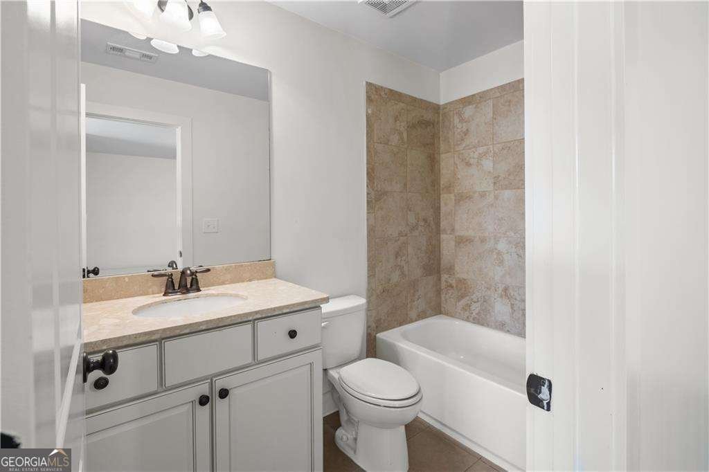 1486 Halletts Peak Place Lawrenceville - Photo 11