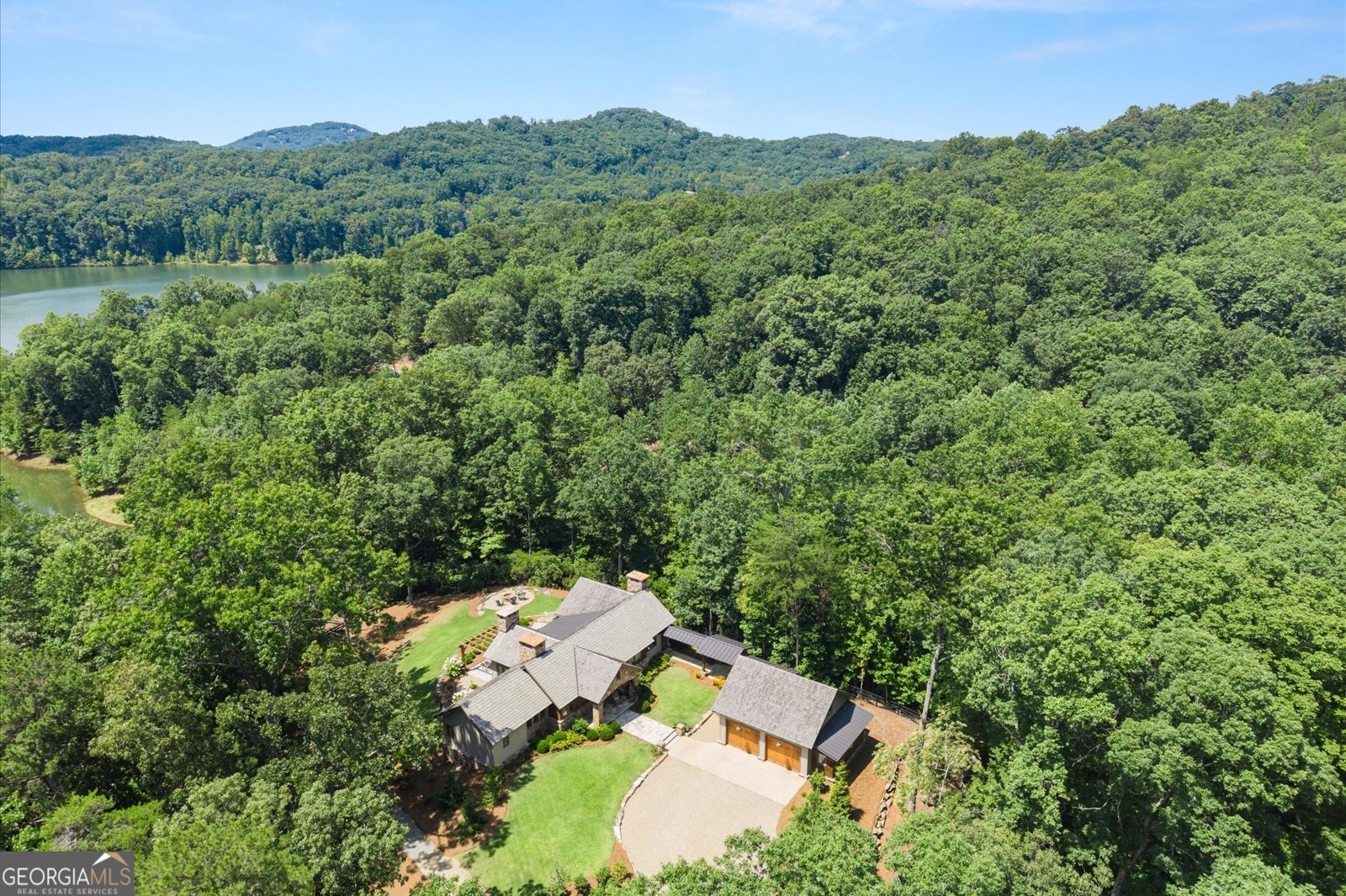 152 Mountain Streams Drive Cleveland - main photo
