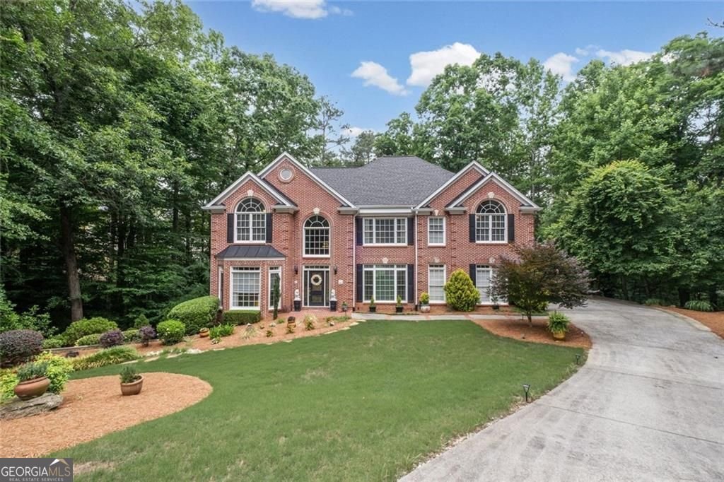 480 Fawn Glen Drive Roswell - main photo