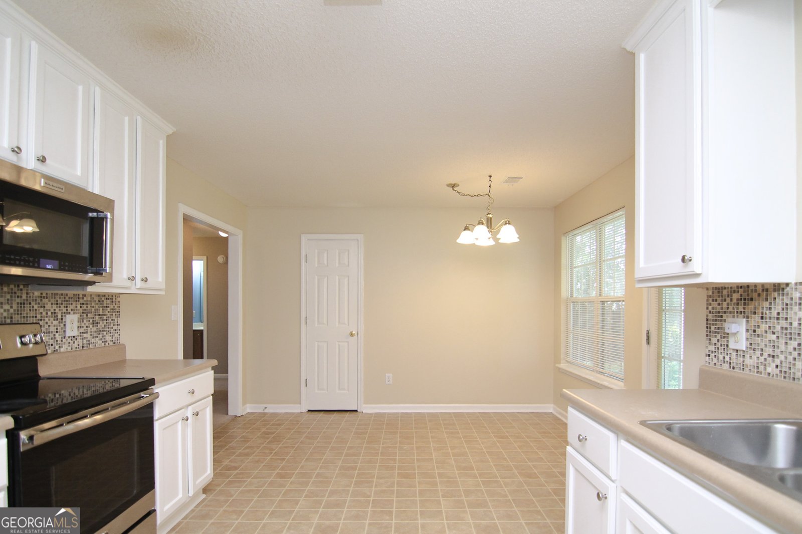 330 Tyson Glen Drive Warner Robins - Photo 11