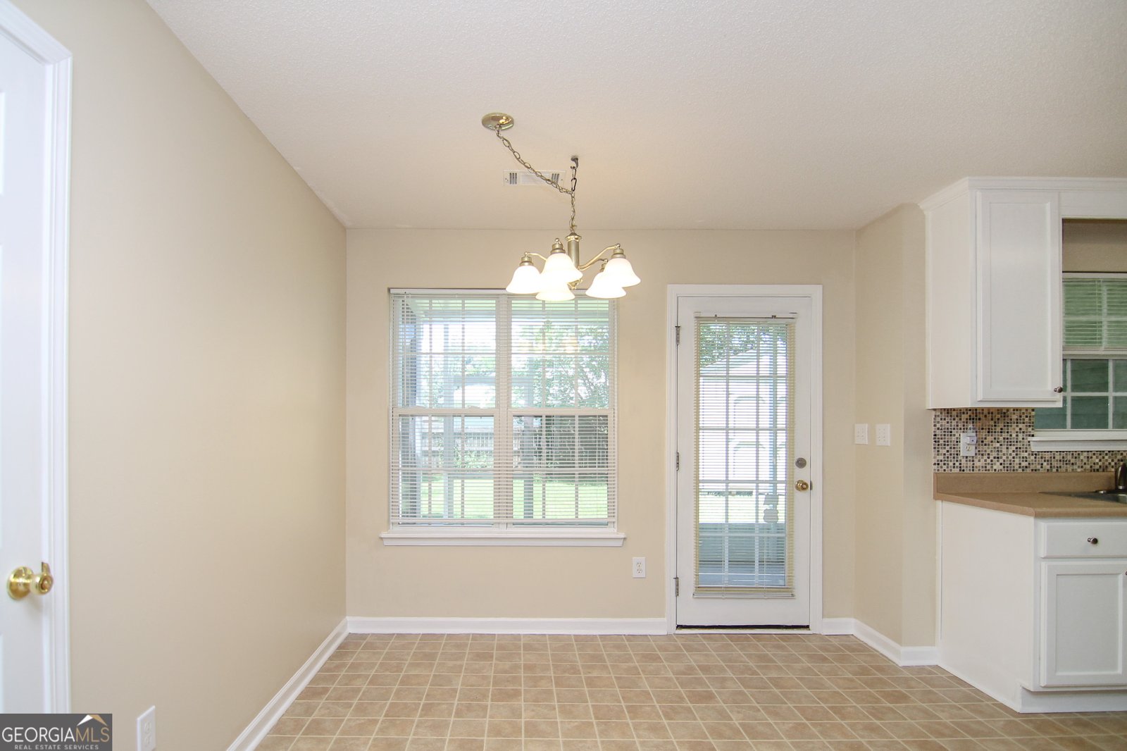 330 Tyson Glen Drive Warner Robins - Photo 8
