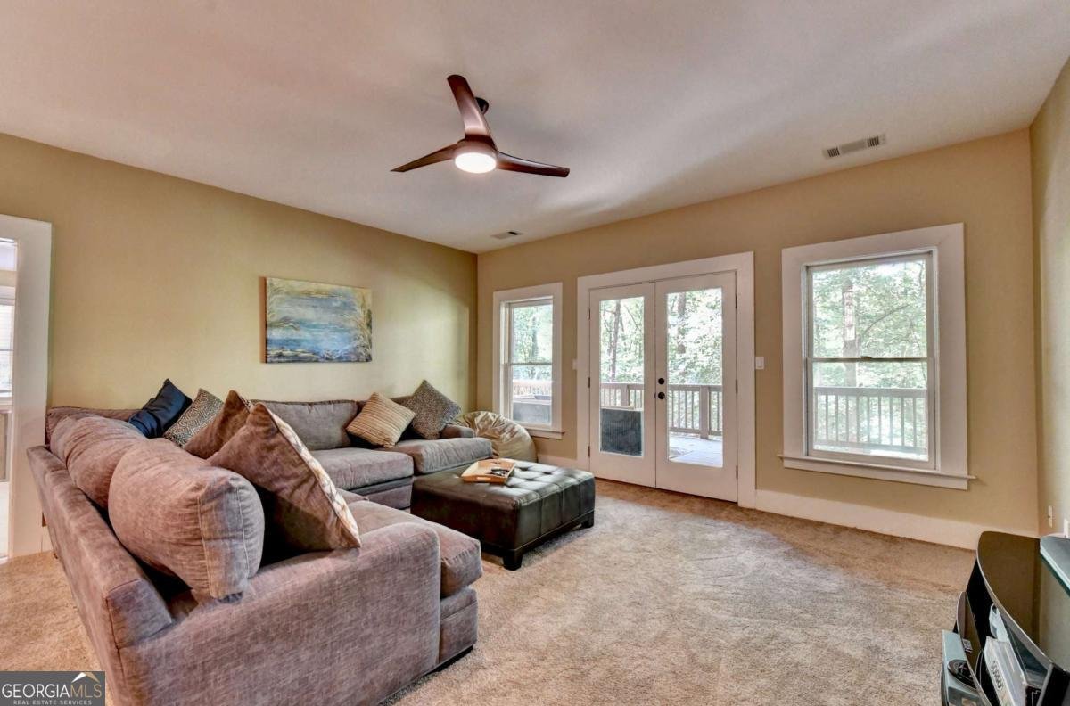 9035 Walnut Cove Lane Gainesville - Photo 13