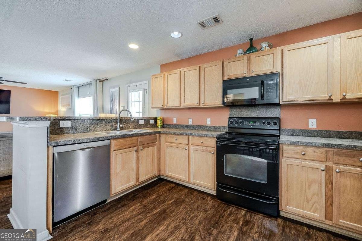 323 Winchester Drive Pooler - Photo 12