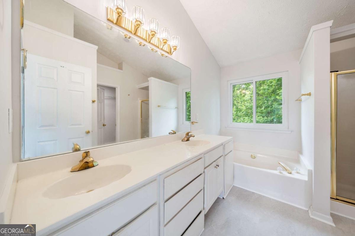 1339 Dalesford Drive Alpharetta - Photo 8