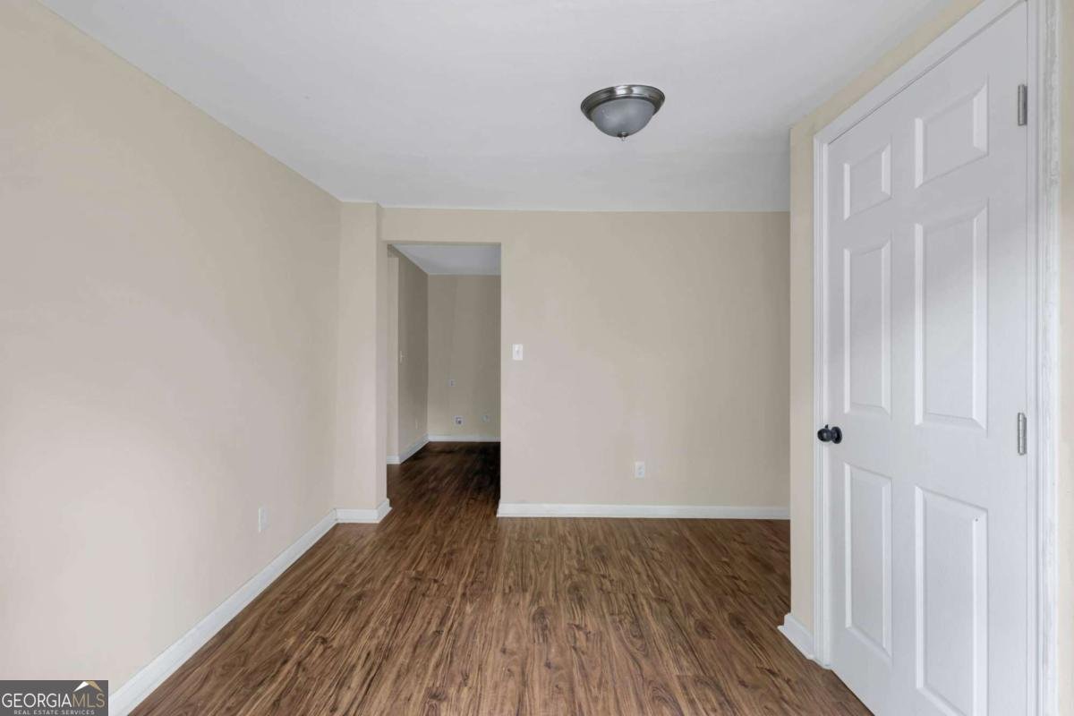 5164 Phillips Drive Forest Park - Photo 11