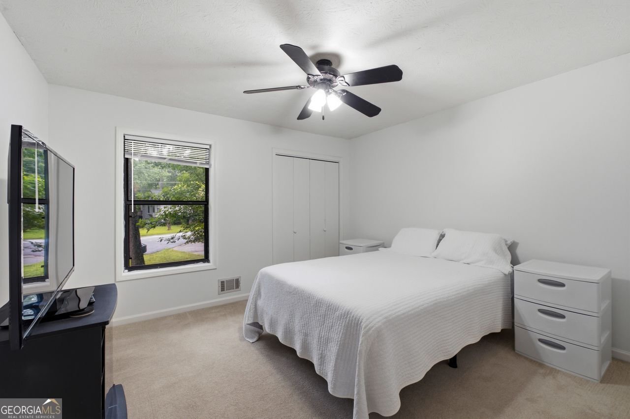 2870 Hadrian Drive Snellville - Photo 18