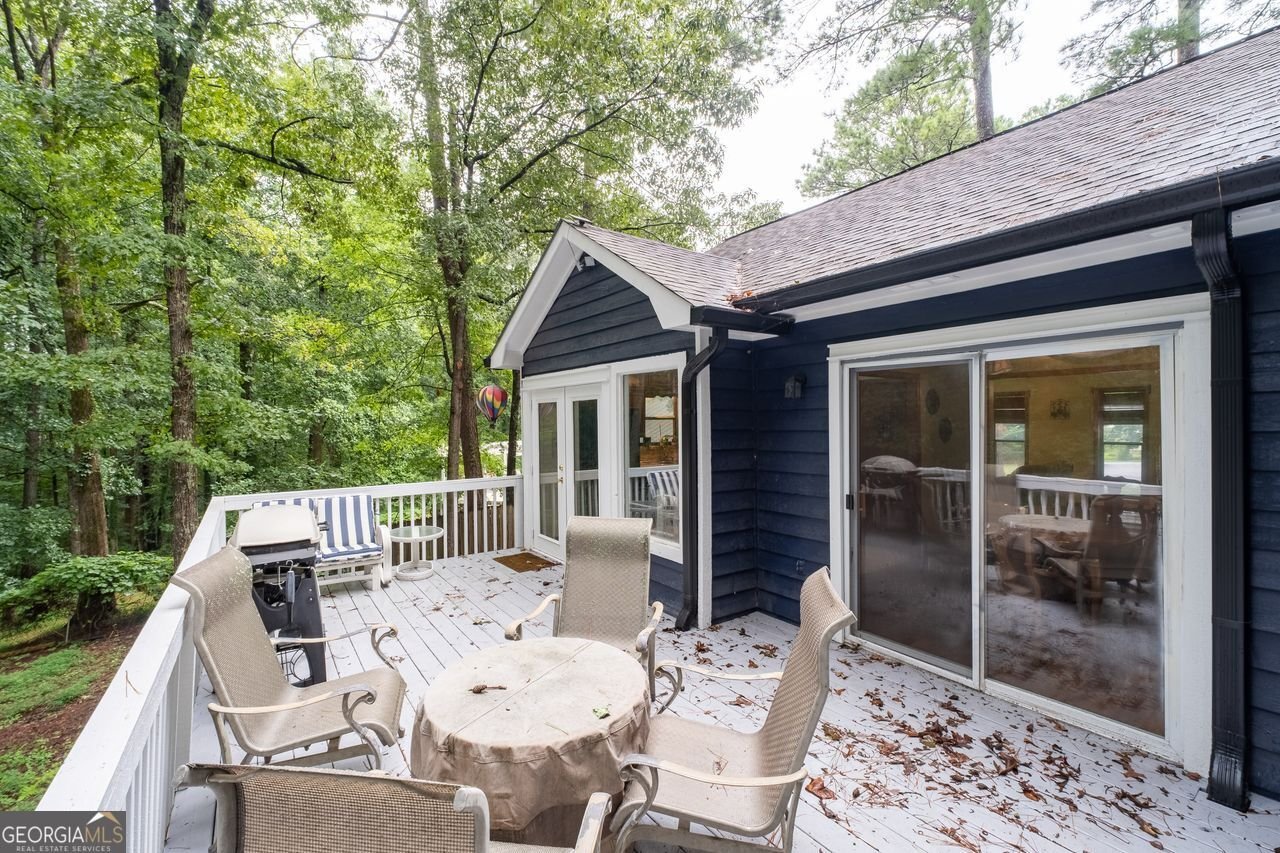 2870 Hadrian Drive Snellville - Photo 29